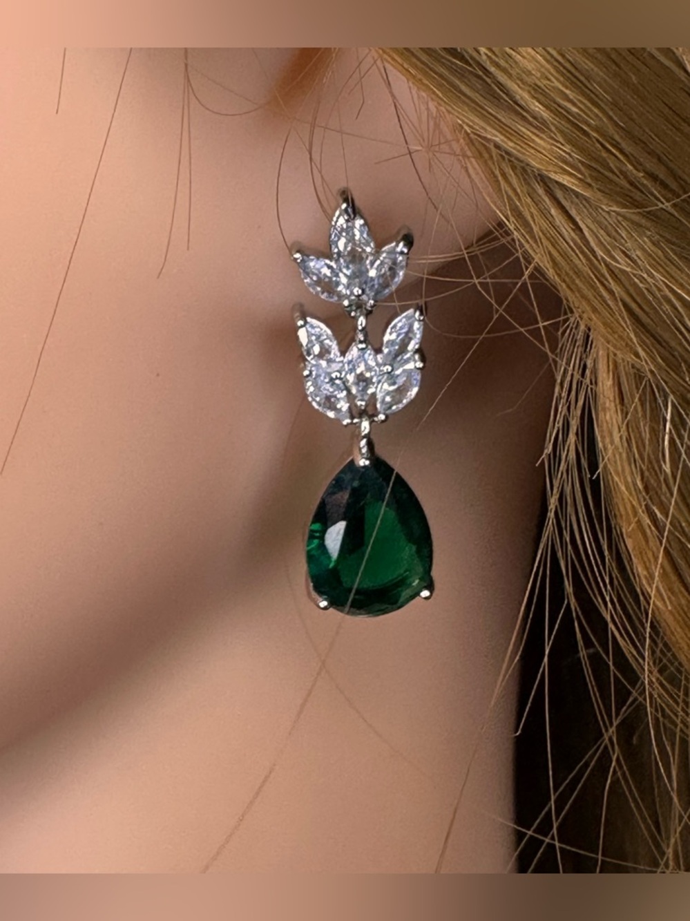 Emerald Green CZ Teardrop Dangle Earrings Leaf Bridal Wedding Statement Silver